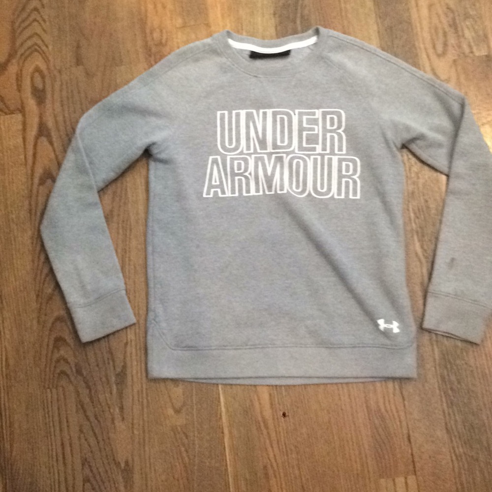 ⭐️Under armour sweat shirt⭐️